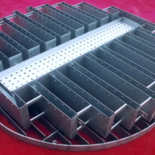 Hubei Shangde Energy - Vertical baffle slot type liquid distributor